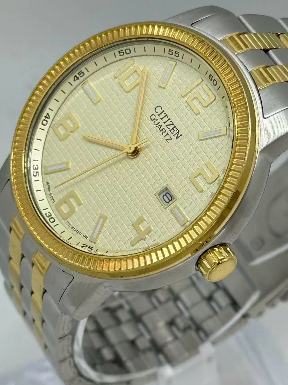 Citizen Men’s Quartz Watch Two Tone 40mm Gold Dial Date S Steel New Battery Runs